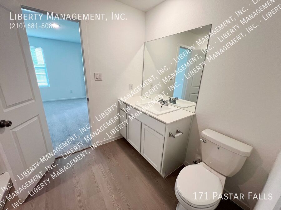 Brand New 4 Bed, 2.5 Bath Home property image