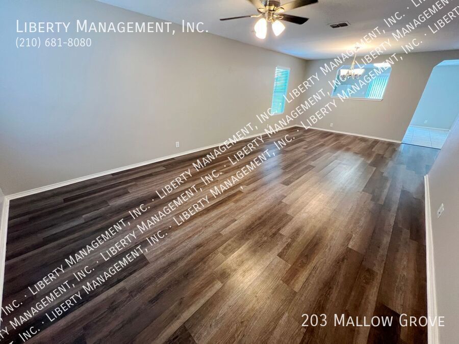 Move-in Ready 4 Bed, 3 Bath property image