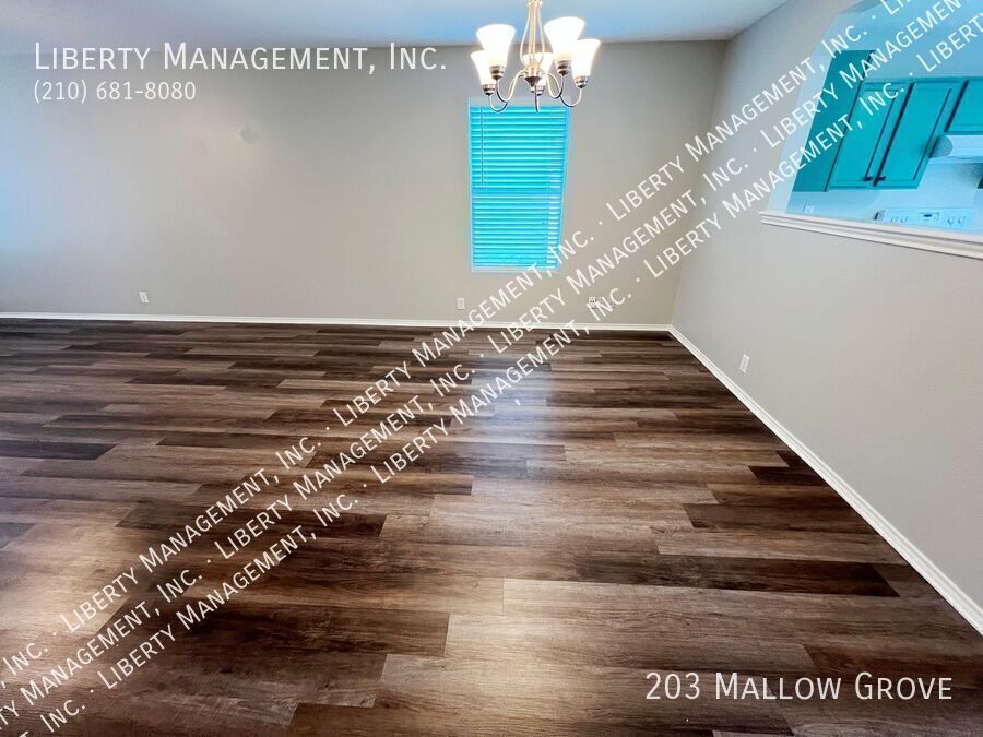 Move-in Ready 4 Bed, 3 Bath property image