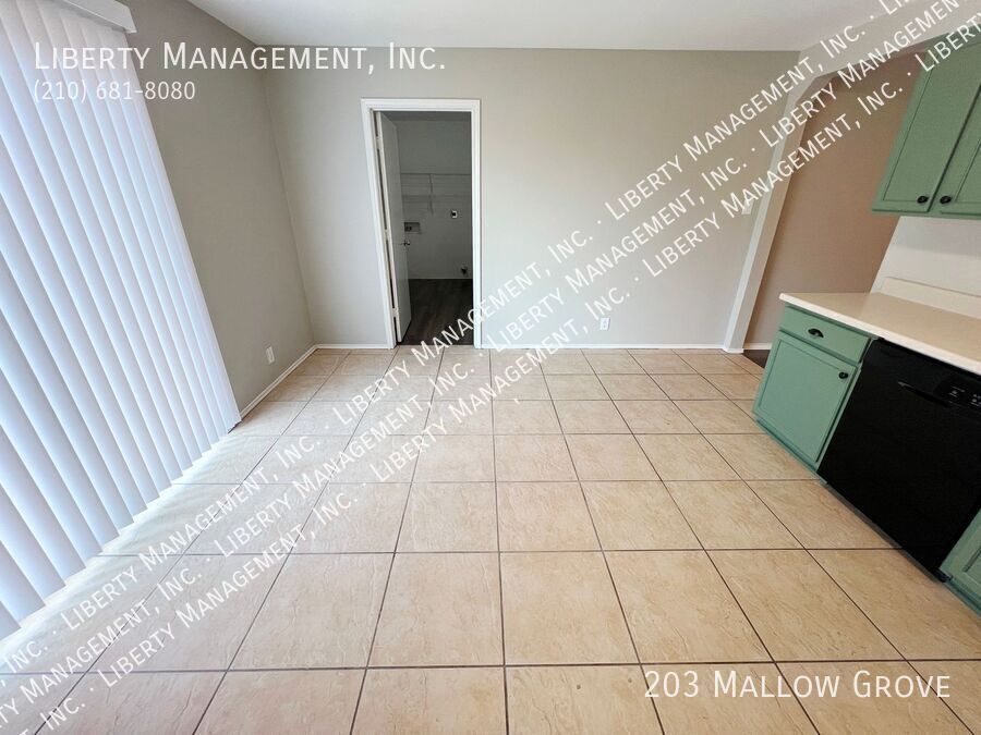 Move-in Ready 4 Bed, 3 Bath property image