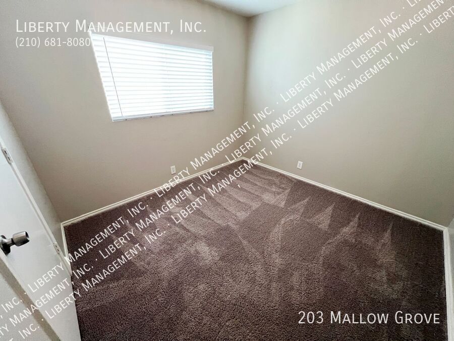 Move-in Ready 4 Bed, 3 Bath property image
