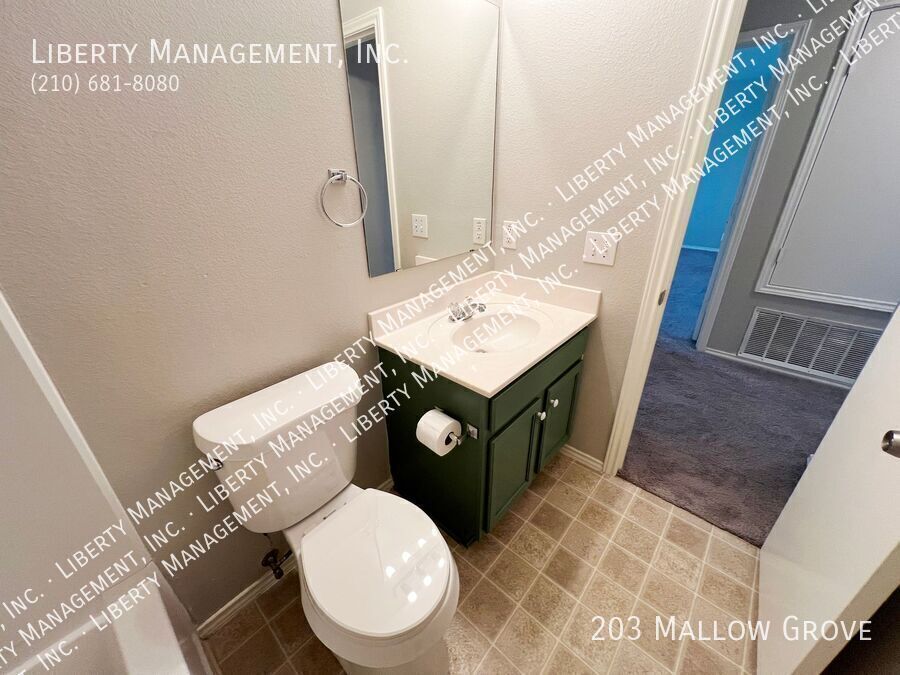 Move-in Ready 4 Bed, 3 Bath property image