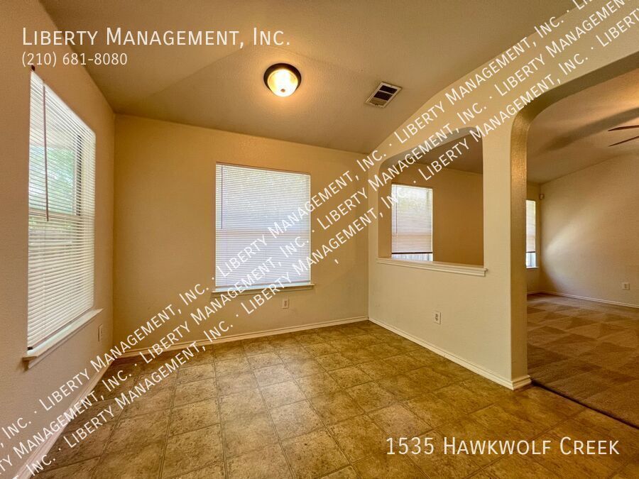 Beautiful one story home in a cul-de-sac property image