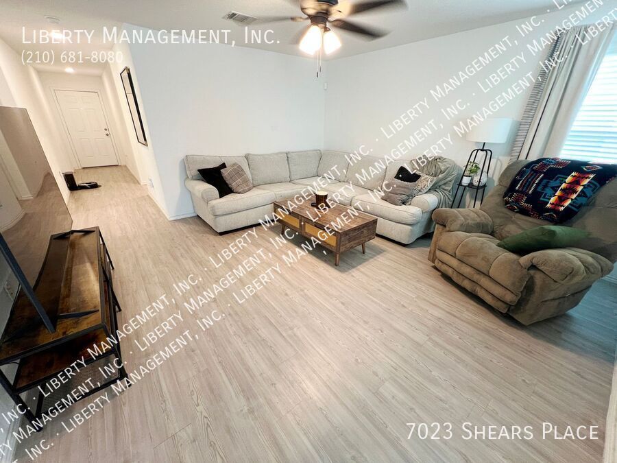 3 Bed, 2 Bath 1226 sq ft Single Story Home in the Silos property image
