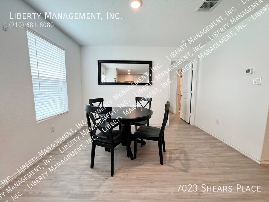 3 Bed, 2 Bath 1226 sq ft Single Story Home in the Silos property image
