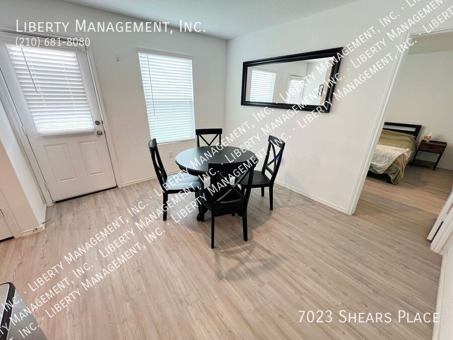 3 Bed, 2 Bath 1226 sq ft Single Story Home in the Silos property image