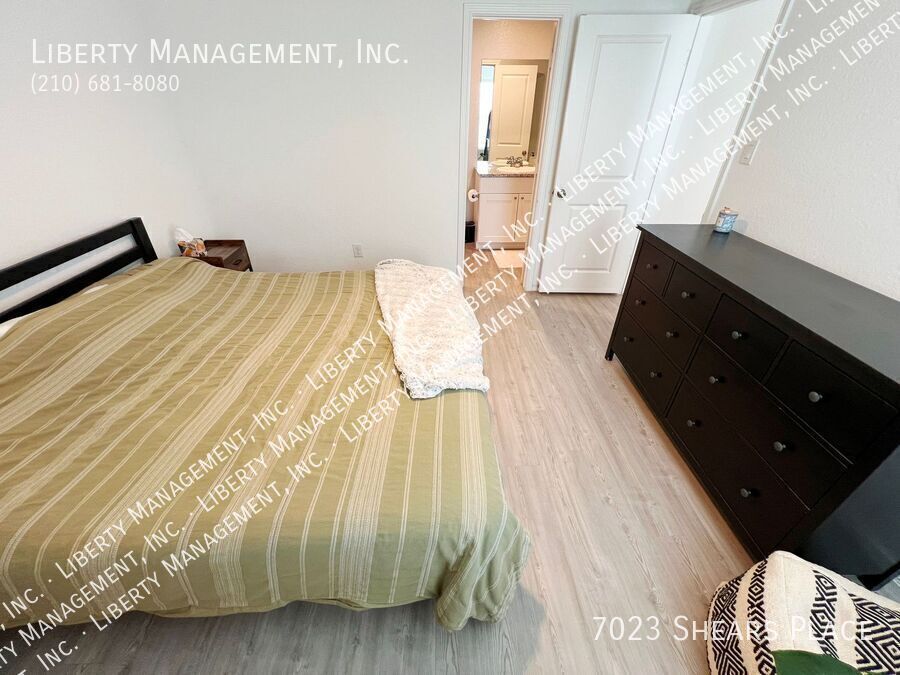 3 Bed, 2 Bath 1226 sq ft Single Story Home in the Silos property image