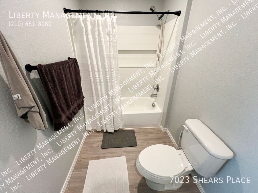 3 Bed, 2 Bath 1226 sq ft Single Story Home in the Silos property image