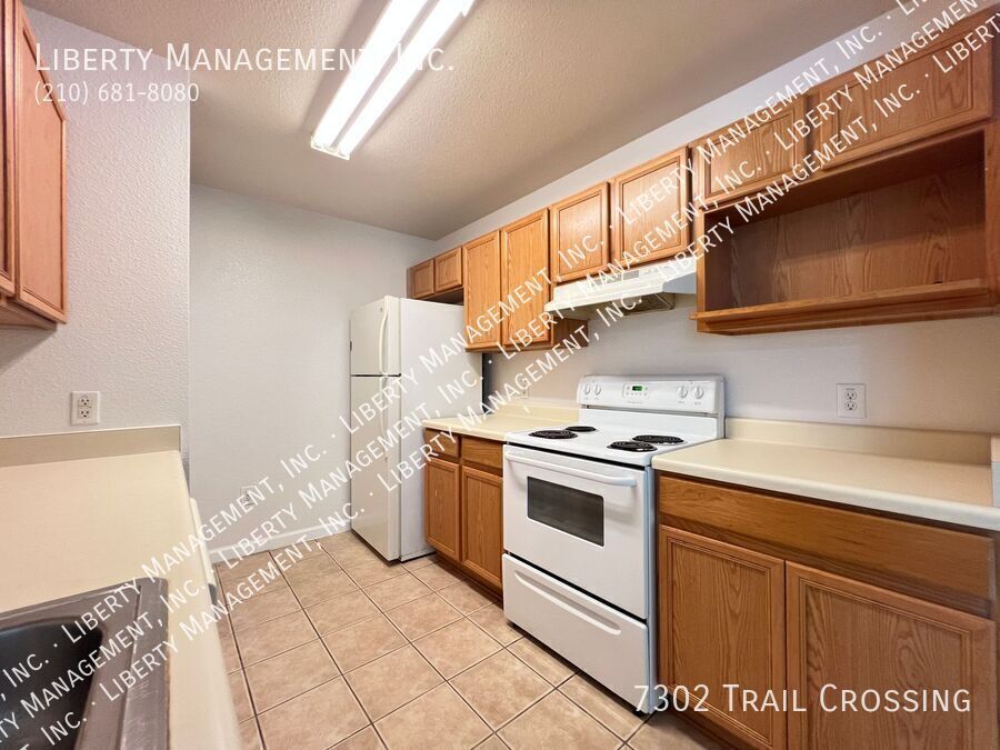 2 Bedroom, 2 Bath with No Carpet property image