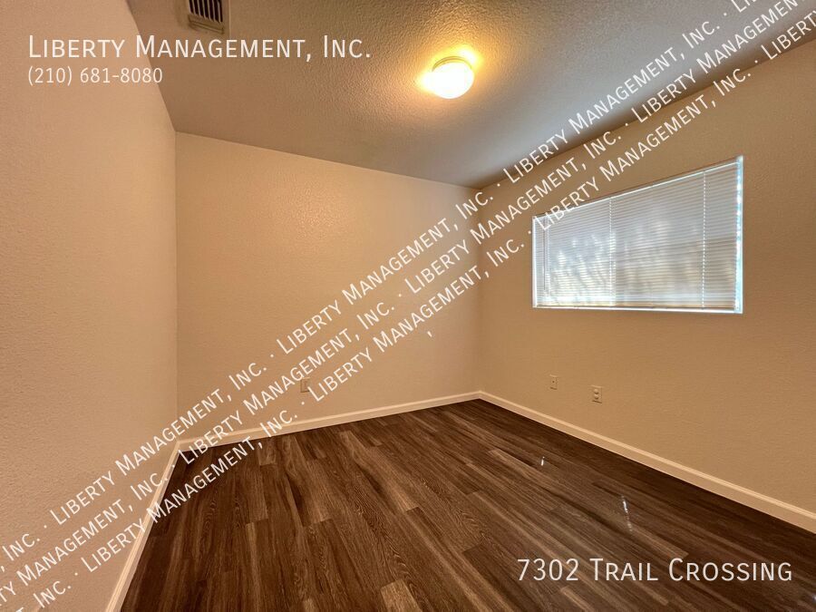 2 Bedroom, 2 Bath with No Carpet property image