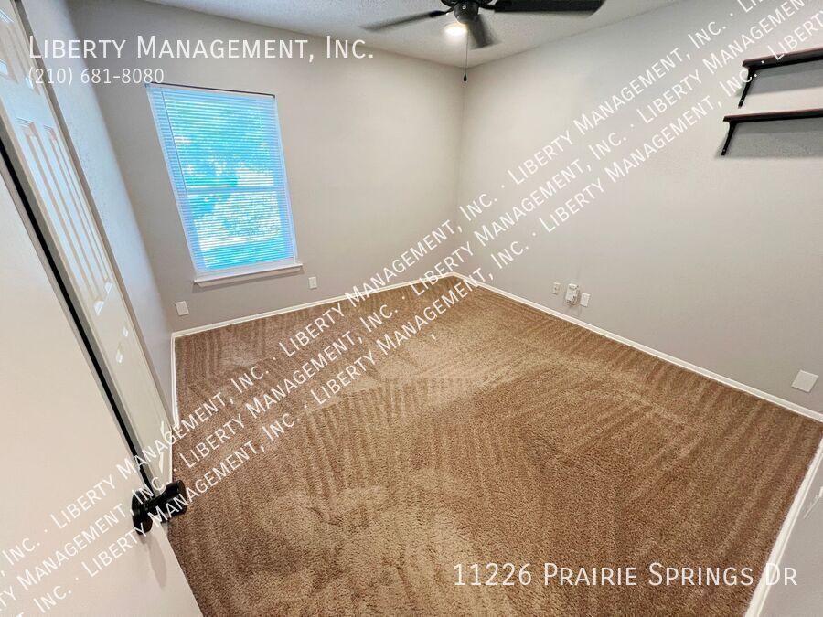 3 Bed, 2 Bath Single Story Home on a Cul-de-sac near the Medical Center property image