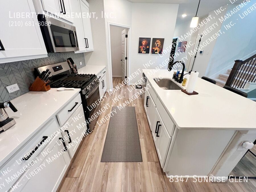 Beautiful 5 Bedroom, 3.5 Bath Home in Retama Park property image