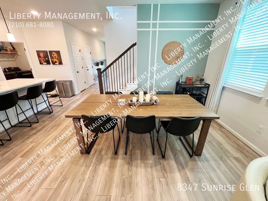 Beautiful 5 Bedroom, 3.5 Bath Home in Retama Park property image