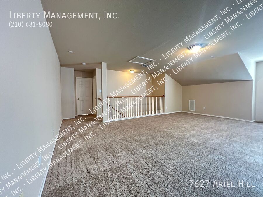 5 Bedroom, 3 Bath Home on a Cul-de-sac property image