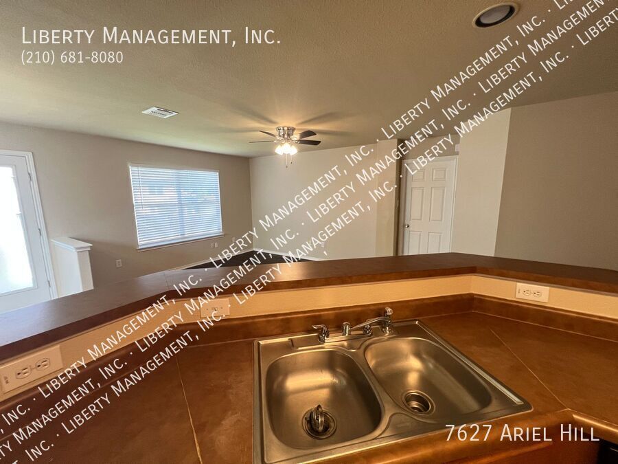 5 Bedroom, 3 Bath Home on a Cul-de-sac property image