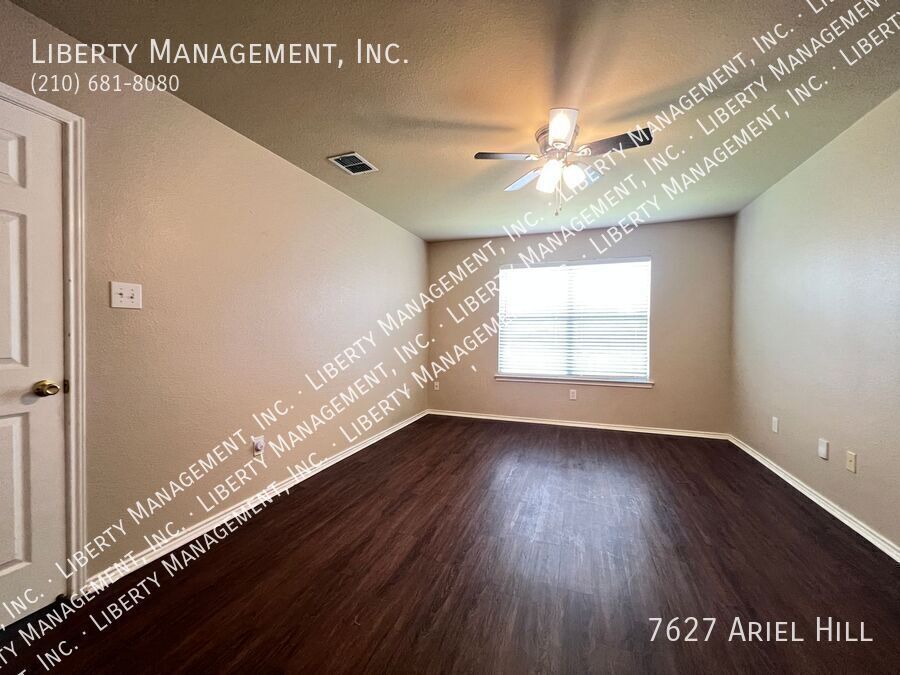 5 Bedroom, 3 Bath Home on a Cul-de-sac property image