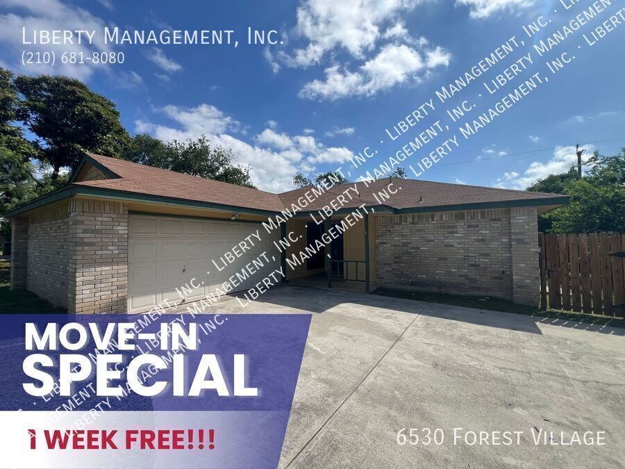 3 Bedroom, 2 Bath Home with Brand New Flooring Throughout property image