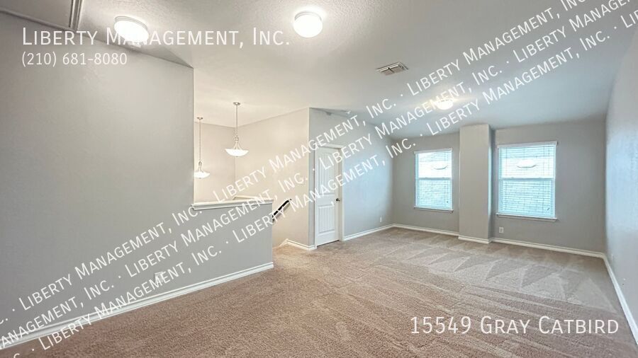 5 Bedroom, 2.5 Bath with Downstairs Primary Bedroom property image
