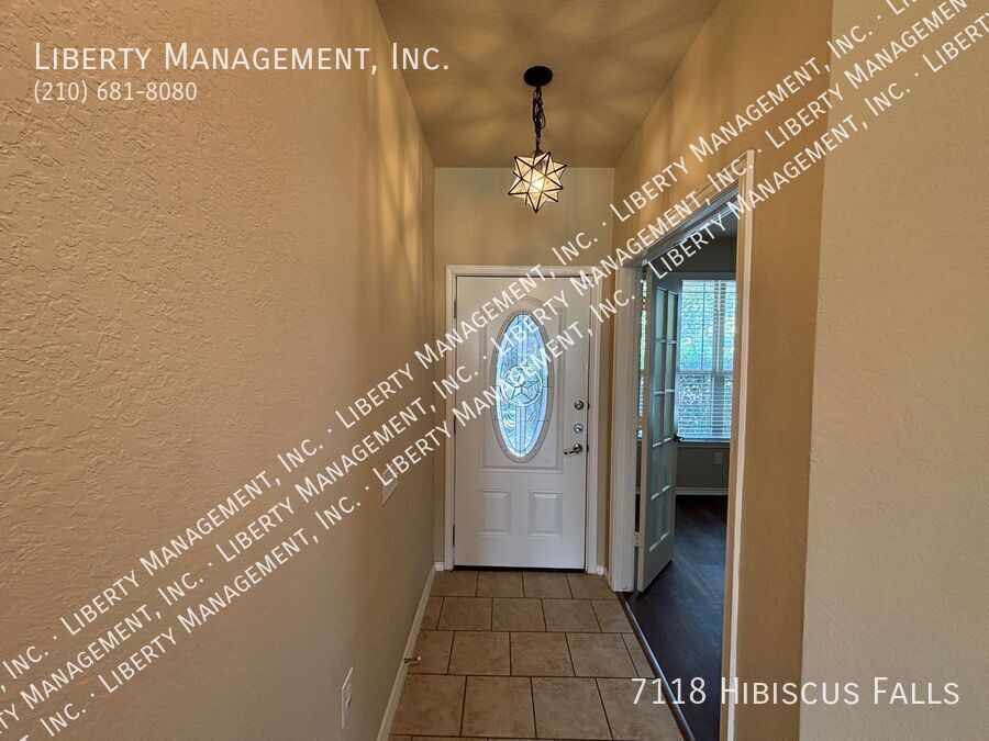 4 Bed, 2.5 Bath Home property image