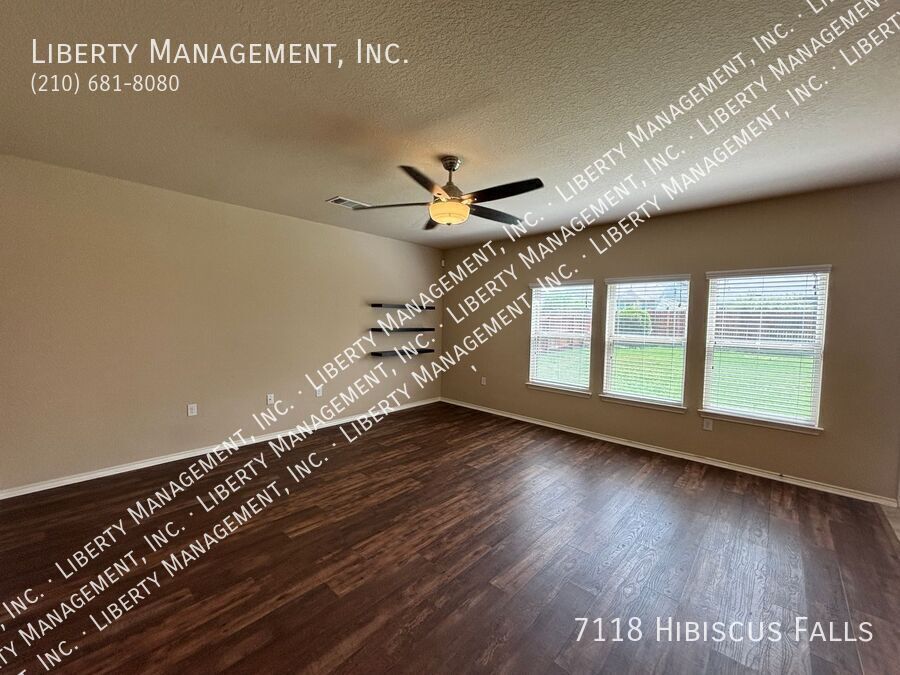 4 Bed, 2.5 Bath Home property image