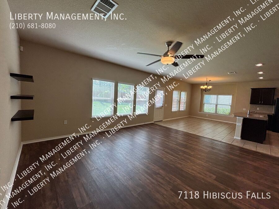 4 Bed, 2.5 Bath Home property image