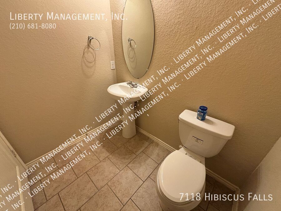 4 Bed, 2.5 Bath Home property image