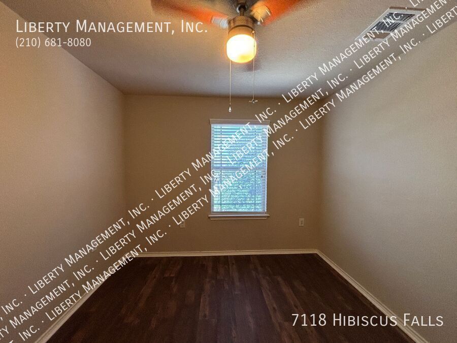 4 Bed, 2.5 Bath Home property image