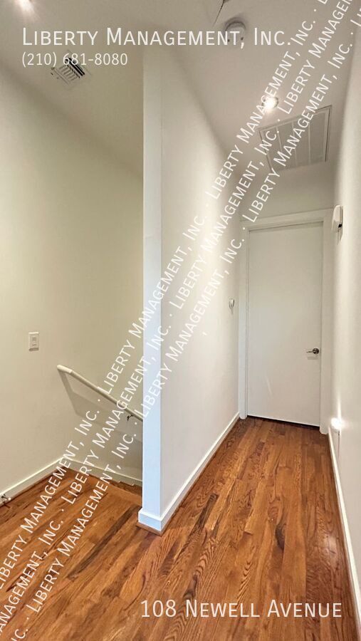 2 Bedroom, 3.5 Bath near Pearl Brewery and the Riverwalk property image