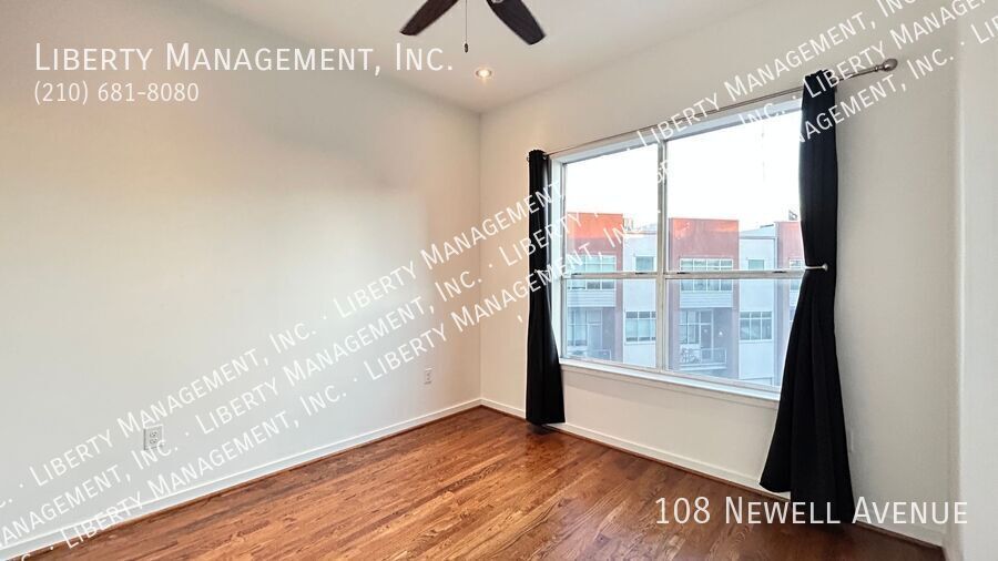 2 Bedroom, 3.5 Bath near Pearl Brewery and the Riverwalk property image