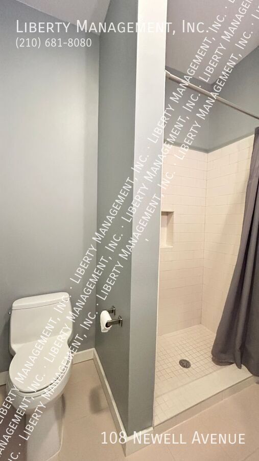 2 Bedroom, 3.5 Bath near Pearl Brewery and the Riverwalk property image