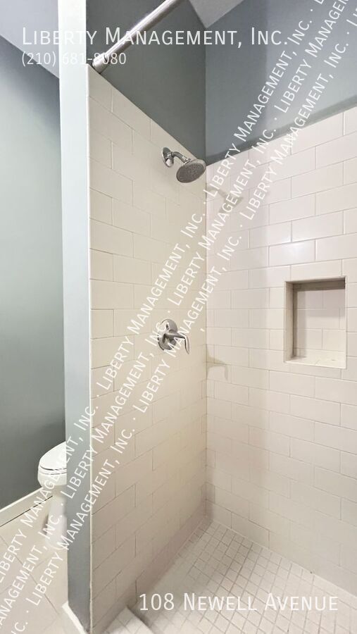 2 Bedroom, 3.5 Bath near Pearl Brewery and the Riverwalk property image