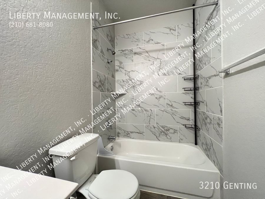 4BR/3 BATH HOME NEAR SCHLITTERBAHN WATER PARK property image