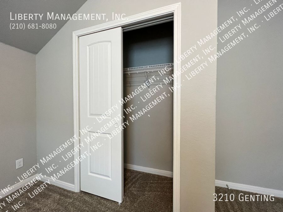 4BR/3 BATH HOME NEAR SCHLITTERBAHN WATER PARK property image