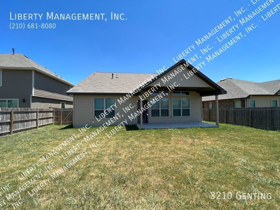 4BR/3 BATH HOME NEAR SCHLITTERBAHN WATER PARK property image