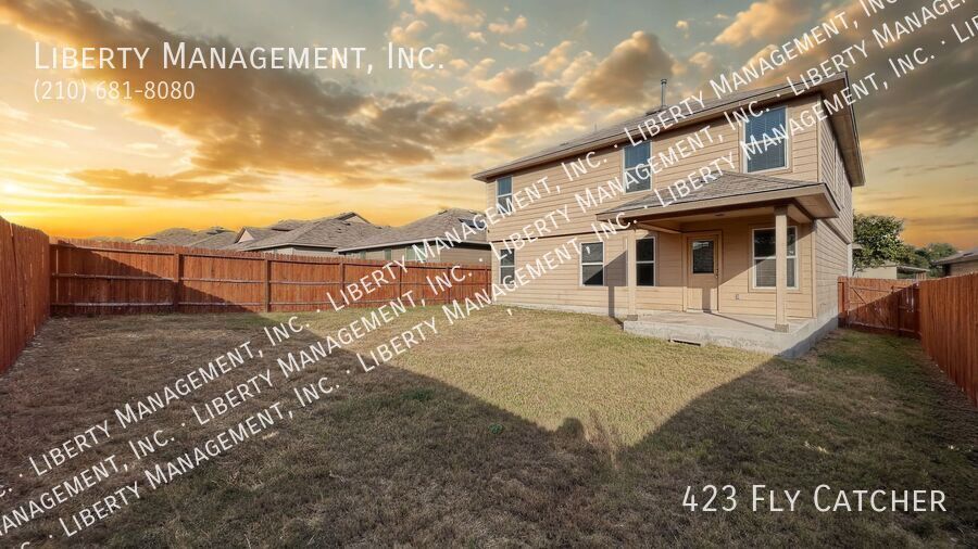 Beautiful 5 Bedroom, 3.5 bath home in Redbird Ranch property image