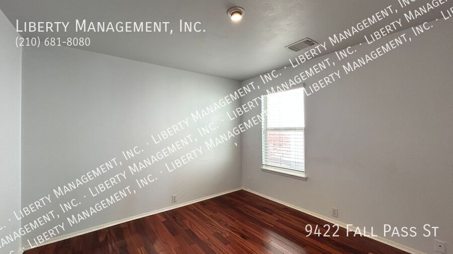 3 Bedroom, 2.5 Bath Home with a Study near SeaWorld property image