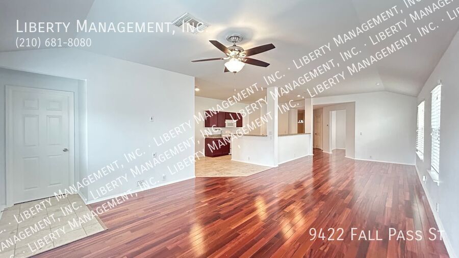 3 Bedroom, 2.5 Bath Home with a Study near SeaWorld property image