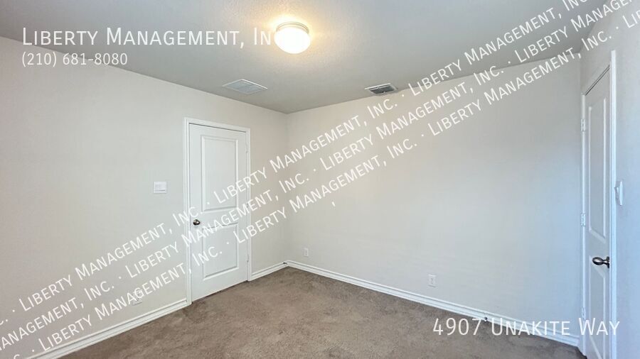 Gorgeous One Story Home in the Awesome Neighborhood of Riverstone at Westpointe property image