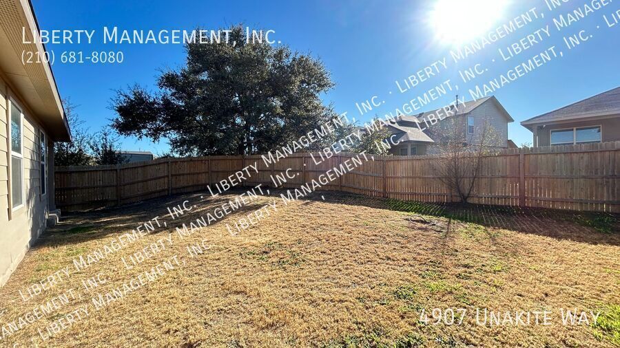 Gorgeous One Story Home in the Awesome Neighborhood of Riverstone at Westpointe property image