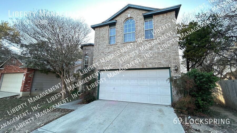 Fantastic 4 Bedroom, 2.5 Bath Home in a Gated Community property image