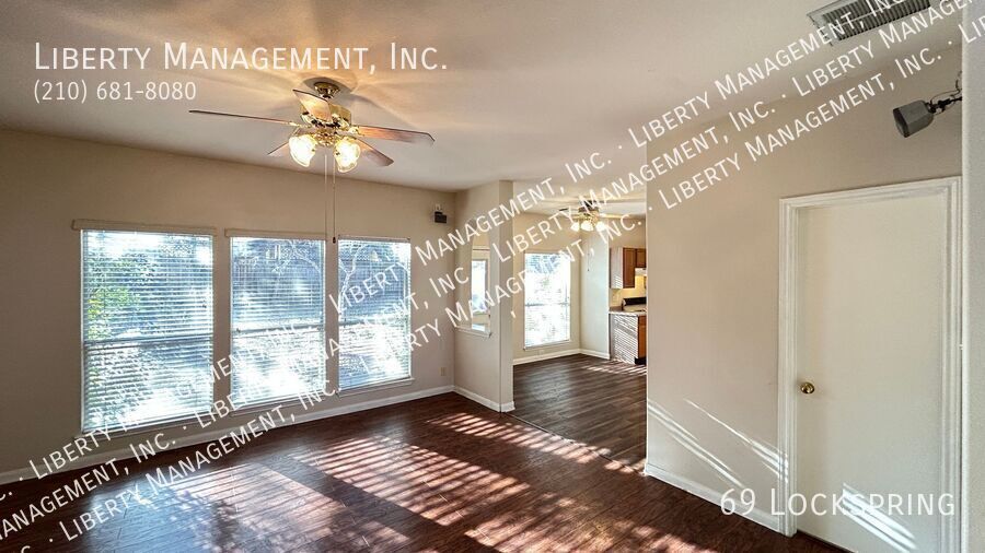 Fantastic 4 Bedroom, 2.5 Bath Home in a Gated Community property image