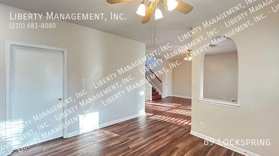 Fantastic 4 Bedroom, 2.5 Bath Home in a Gated Community property image