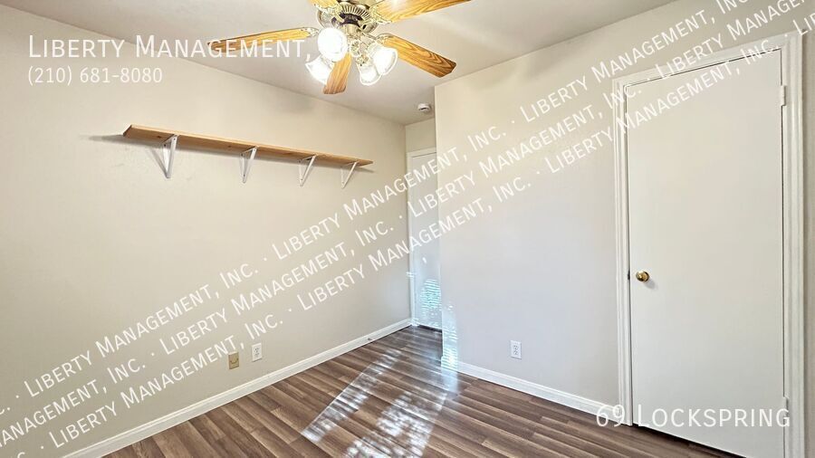 Fantastic 4 Bedroom, 2.5 Bath Home in a Gated Community property image