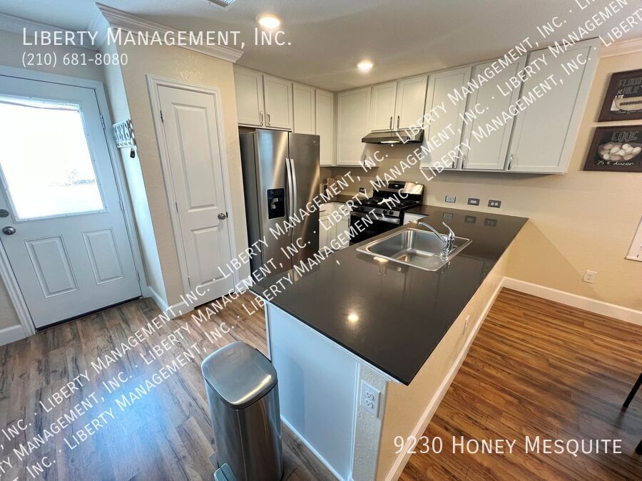 Upgraded 4 Bed, 2.5 Bath Home in Navarro Ranch property image