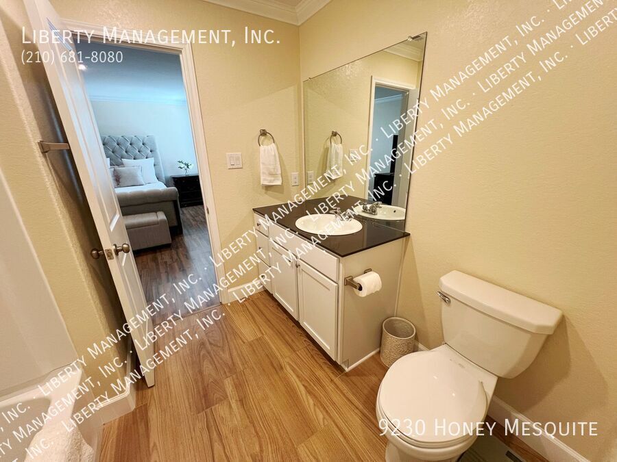 Upgraded 4 Bed, 2.5 Bath Home in Navarro Ranch property image