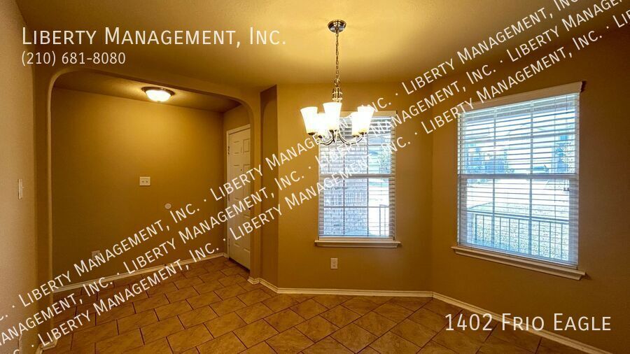 Gorgeous 4 Bedroom, 2.5 Bath Home property image