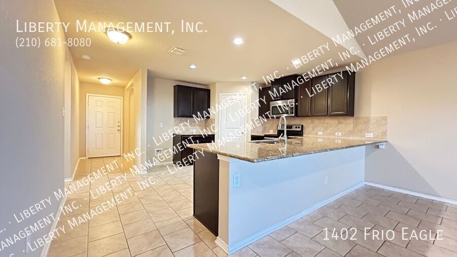 Gorgeous 4 Bedroom, 2.5 Bath Home property image