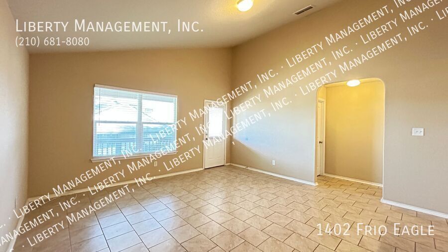 Gorgeous 4 Bedroom, 2.5 Bath Home property image