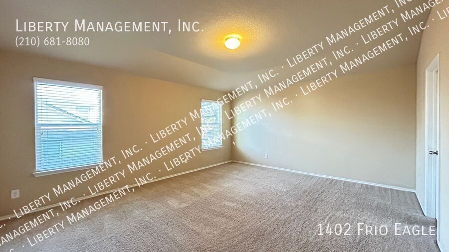 Gorgeous 4 Bedroom, 2.5 Bath Home property image