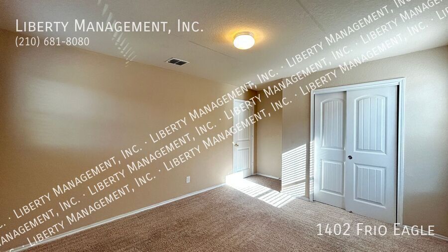 Gorgeous 4 Bedroom, 2.5 Bath Home property image